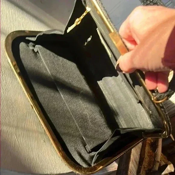 VINTAGE MORRIS MOSKOWITZ DESIGNER WOVEN HANDBAG - Picture 2 of 9